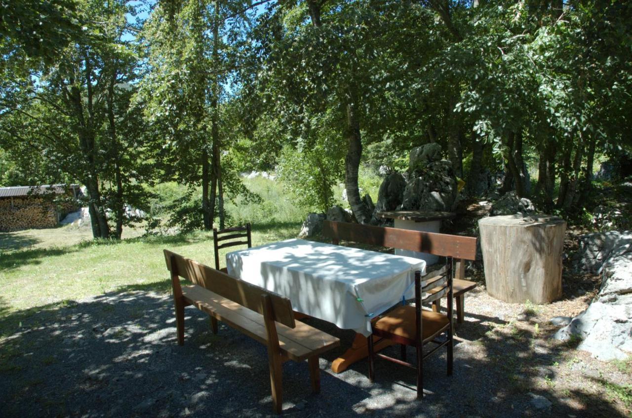Apartman Juka Krasno Polje Luaran gambar